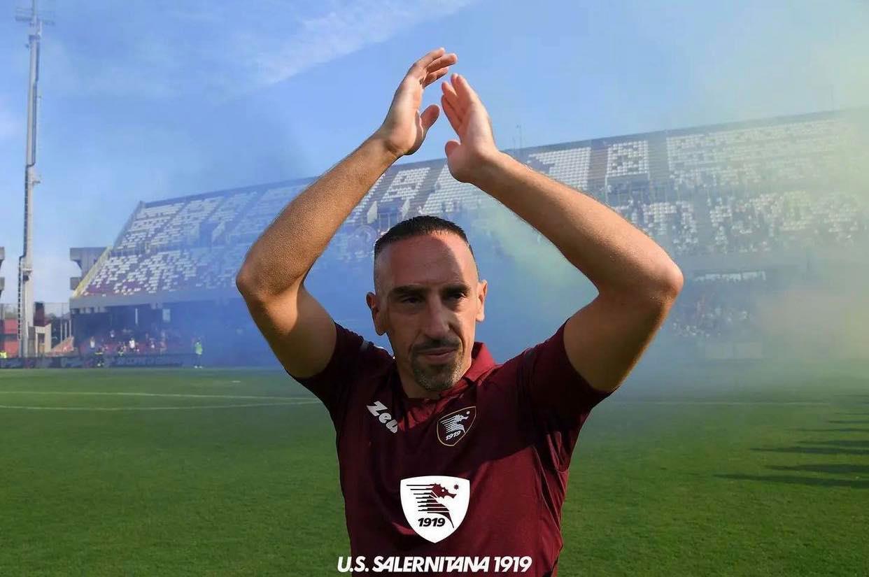 Serie A Franck Ribéry è ufficialmente un giocatore della Salernitana